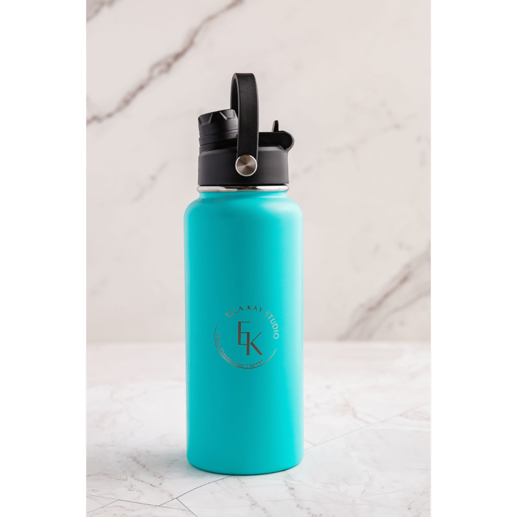Personalized 32oz Hydro Water Bottle - Ella Kay Studio