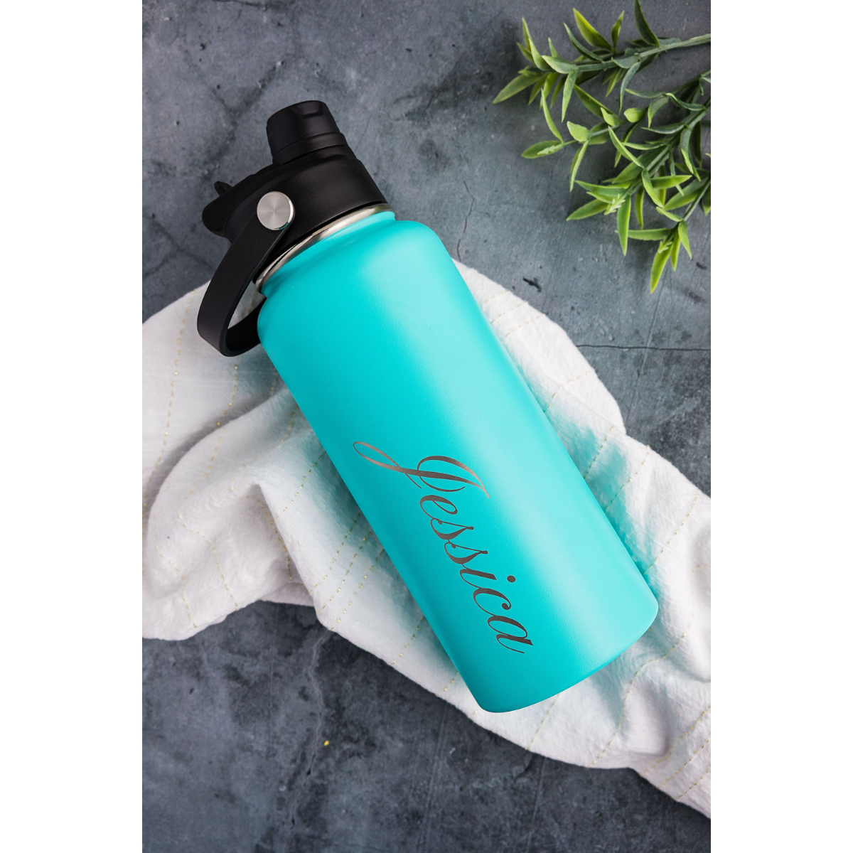 Personalized 32oz Hydro Water Bottle - Ella Kay Studio